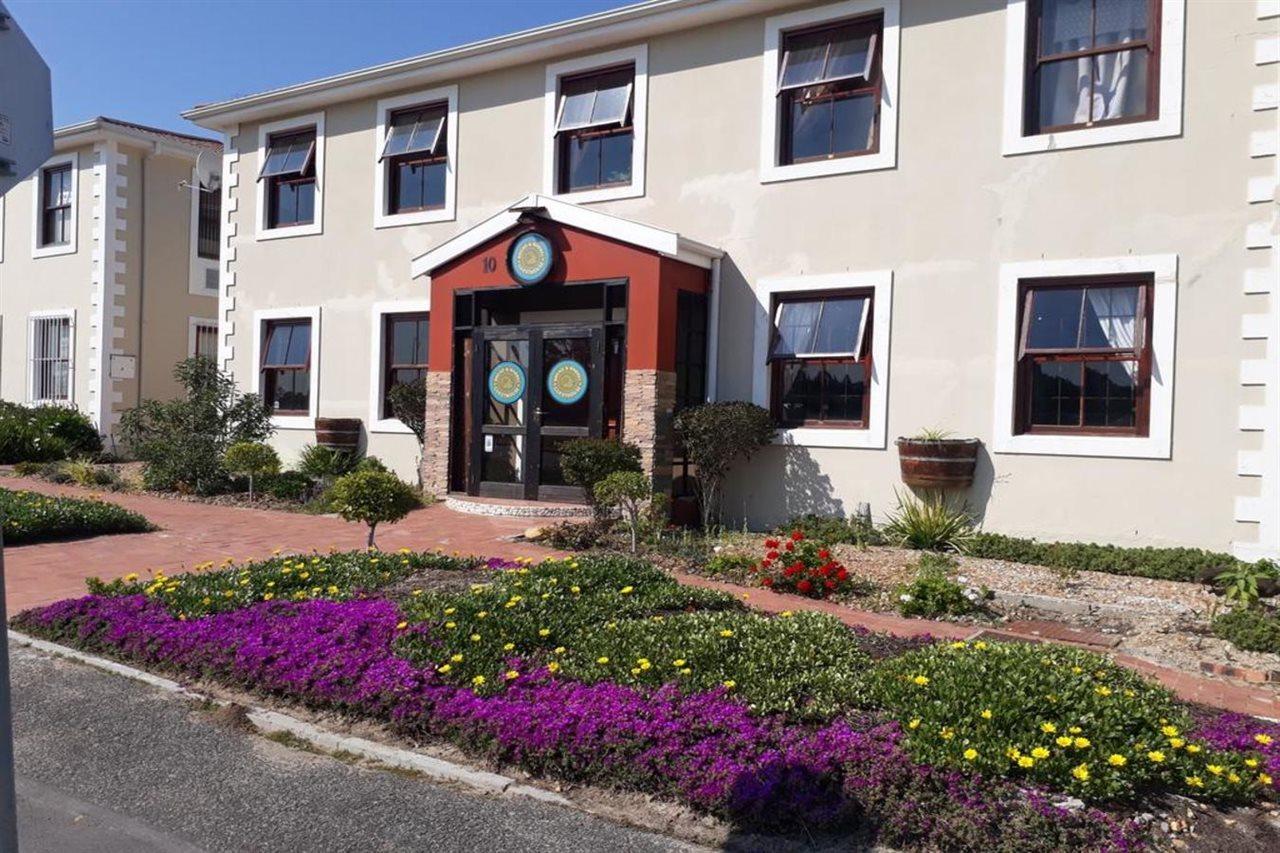 Bread And Barrel Guesthouse Bellville كيب تاون المظهر الخارجي الصورة