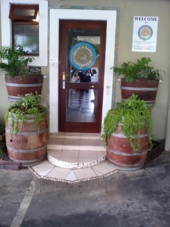 Bread And Barrel Guesthouse Bellville كيب تاون المظهر الخارجي الصورة